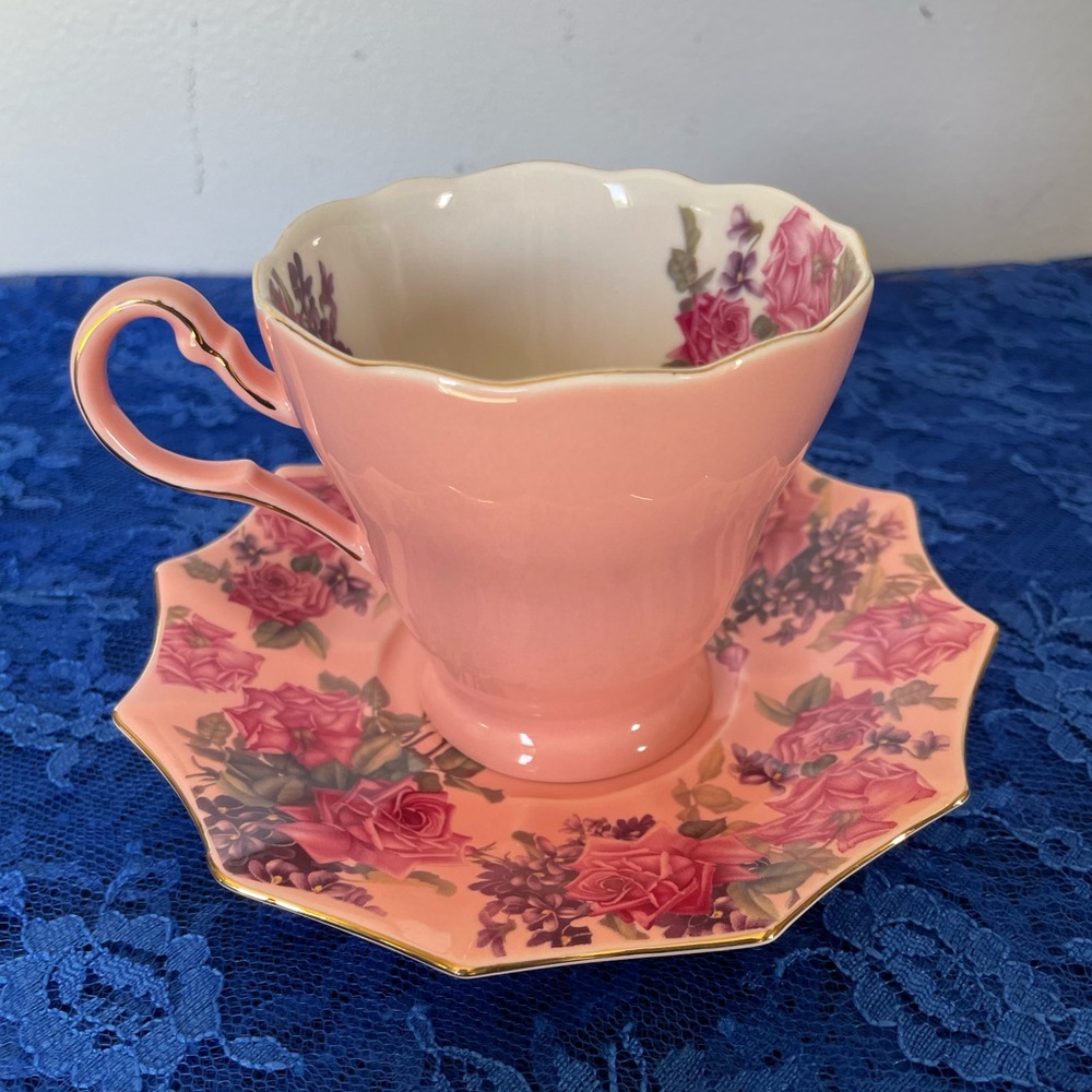 NWOT Meritage Floral Coral- Pink Teacup and Saucer Set - Picture 6 of 7